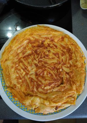 Una foto de Tortilla de macarrones