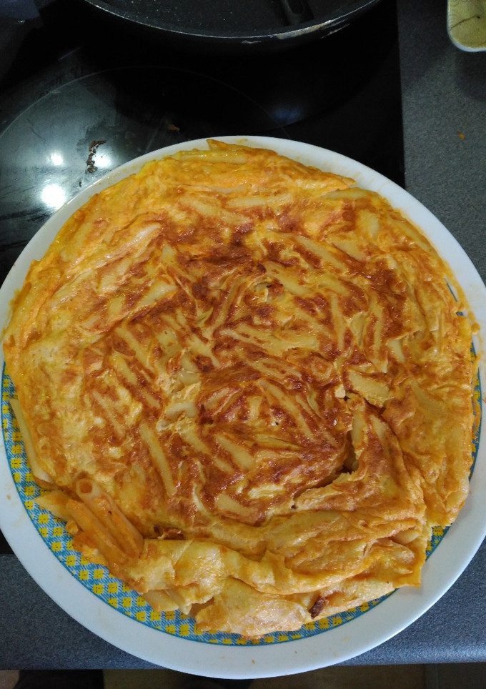 Una foto de Tortilla de macarrones