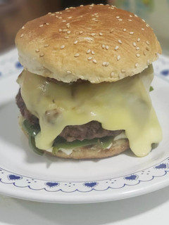 Una foto de Hamburguesa 'Philly Burger'