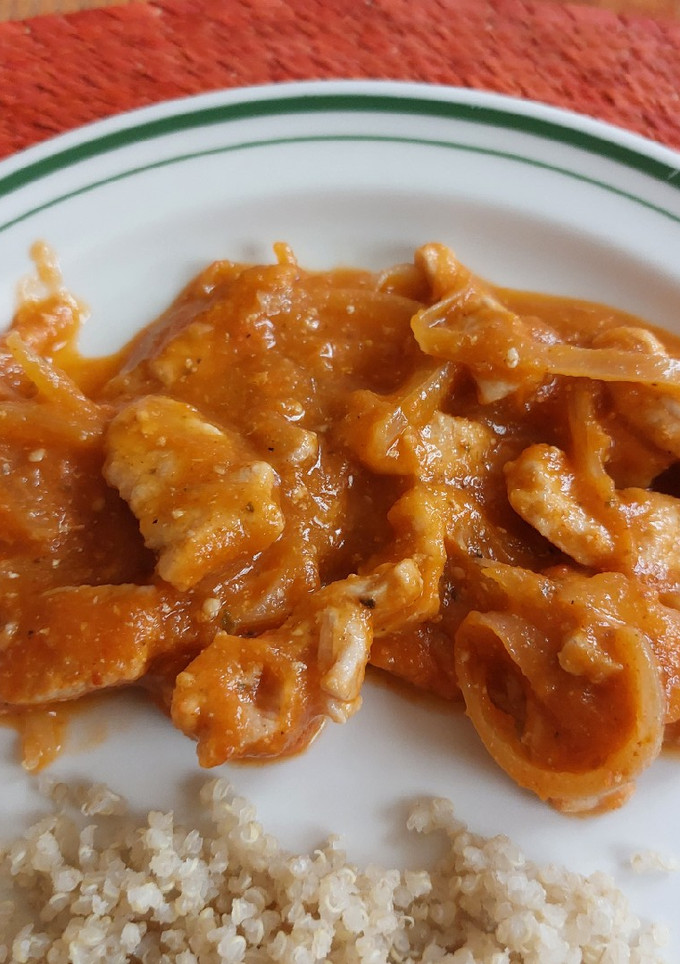 Una foto de Bisteces de puerco en salsa de jitomate
