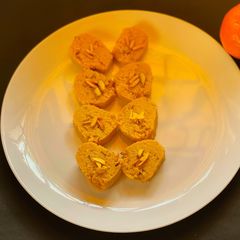 A picture of Komola Sandesh.