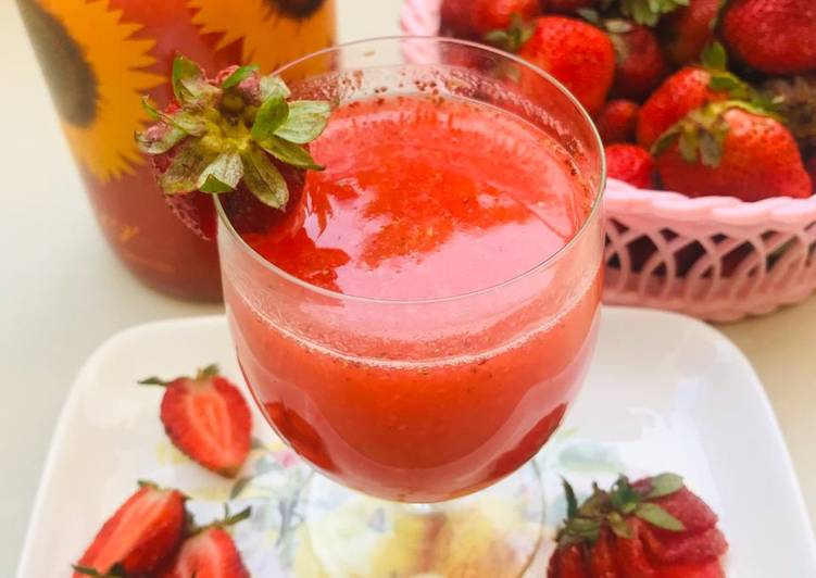 Recipe of Homemade Diet strawberry juice