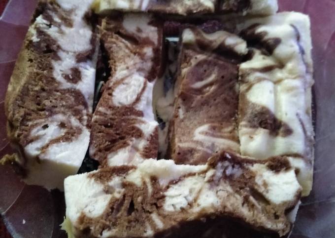 Resep Bolu marmer putih telur yang Menggugah Selera