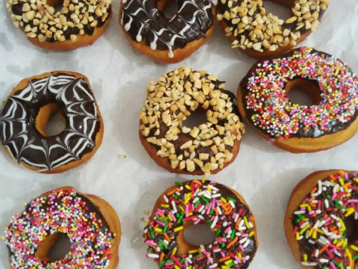 Cara Gampang Membuat Donat Jadul Topping JCO (Kurang komplit toppingnya) 🍩🍩🍩, Enak Banget