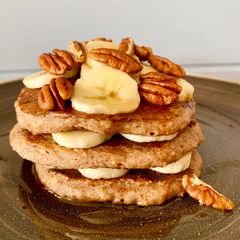 A picture of Chocolate, banana and pecan pancakes.