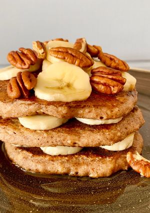 A picture of Chocolate, banana and pecan pancakes.