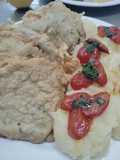 Marineras con puré y tomates confitados