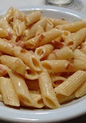 Una foto de Salsa carbonara