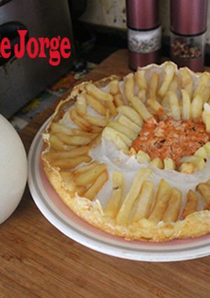 Foto principal de Huevo de avestruz con patatas