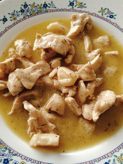 Una foto de Pollo en salsa