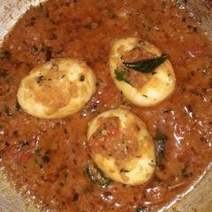 A picture of Masala egg gravy.