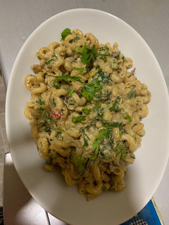 A picture of Creamy pasta.
