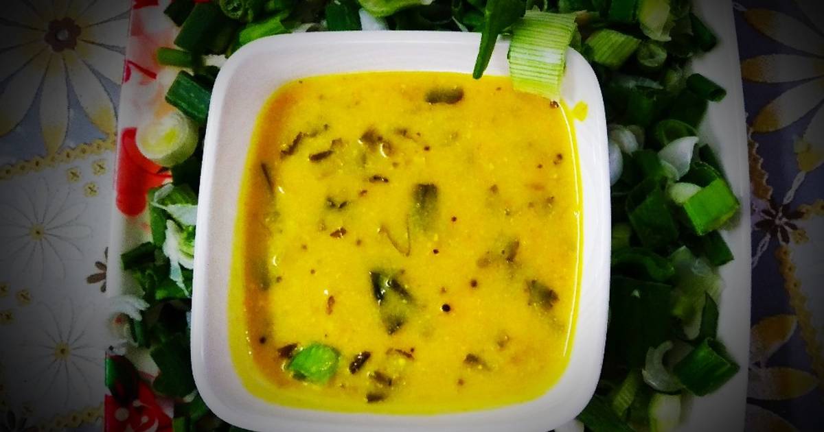 Spring onion kadhi Recipe by Bhavana Samant Cookpad