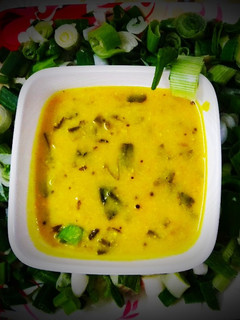 A picture of Spring onion kadhi.
