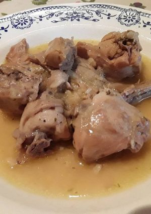 Una foto de Conejo en salsa