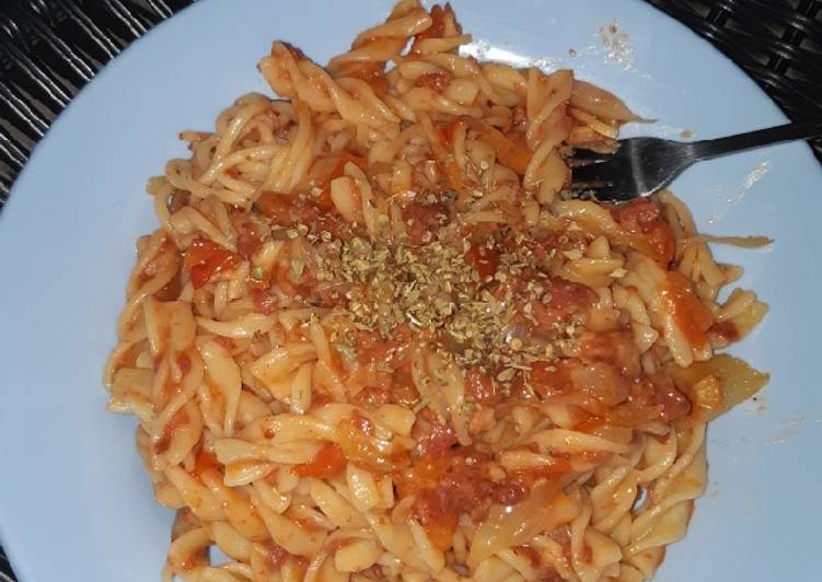 Pasta Saus Bolognese Homemade
