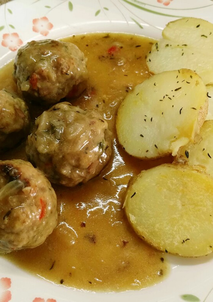 Una foto de Albóndigas a la cerveza
