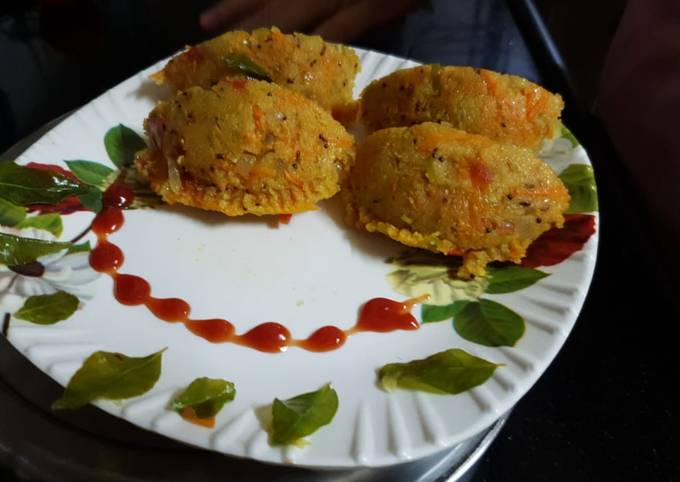 Recipe of Favorite Sooji ke vade steam