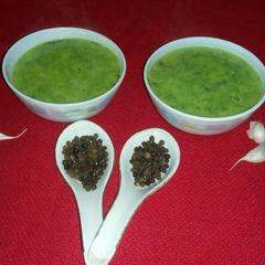 A picture of Spinach soup.