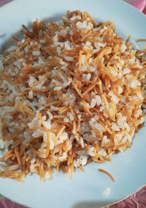 صورة لوصفة أرز بالشعيرية