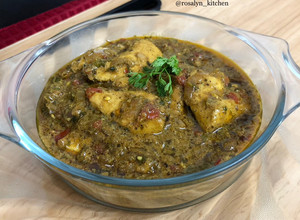 A picture of Spicy Amritsari Chicken Curry (Amritsari Murg).