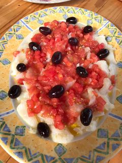Una foto de Esqueixada de bacalao