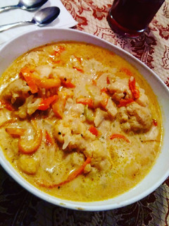 Una foto de Coliflor en salsa blanca con pimiento
