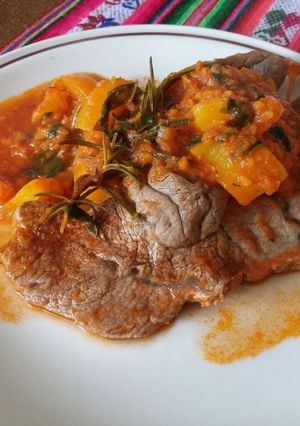 Foto di Scottona alla pizzaiola con peperoni