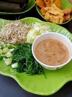 Foto resep Pecel Sayuran