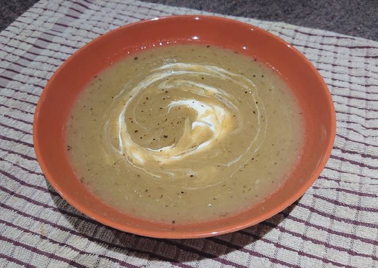 Steps to Prepare Jamie Oliver Slow Cooker Leek and Potato Soup