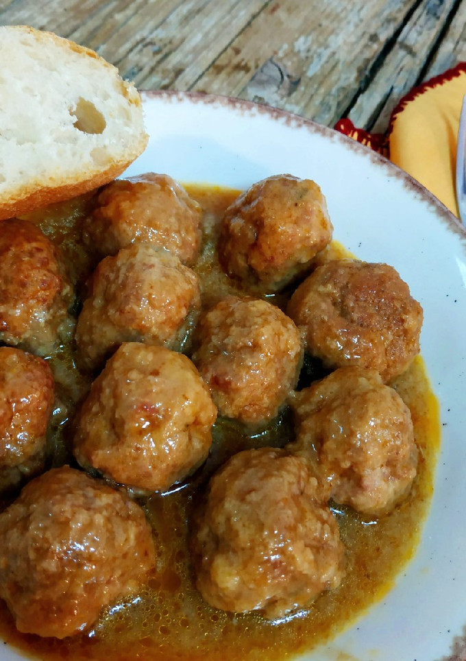Una foto de Albóndigas en Salsa