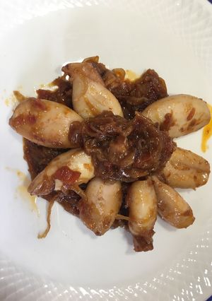 Foto principal de Chipirones con cebolla