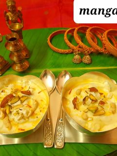 राजेशाही श्रीखंड (Rajeshahi shrikhand recipe in marathi) रेसिपी चे मुख्य फोटो