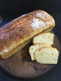 Una foto de Pan de zapallo cabutia sin gluten, sin lácteos, sin huevo, sin azúcar agregada y poquísimo aceite 🍞