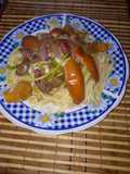Tallarín saltado con tomatillo