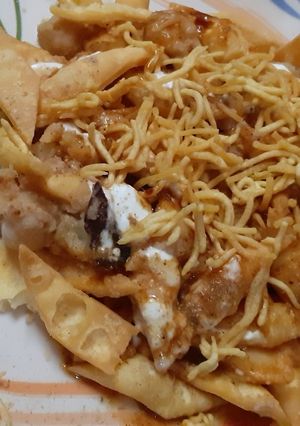 আলু নিমকির চাট(Aloo nimkir chaat recipe in Bengali) রেসিপির প্রধান ছবি