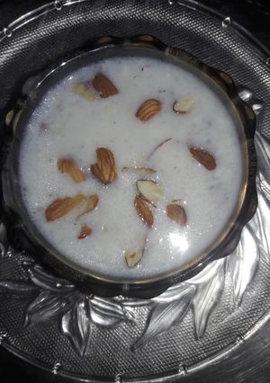 तांदळाची खीर (tandalachi kheer recipe in marathi) रेसिपी चे मुख्य फोटो 