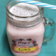 A picture of Dhurandhar ' s Doodh Soda / Aalam Doodh Soda.