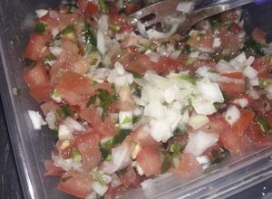 Una foto de Salsa Pebre
