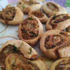 A picture of पिन व्हील (Pin wheel recipe in Hindi).