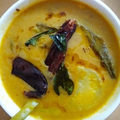 A picture of Sindhi kadhi.