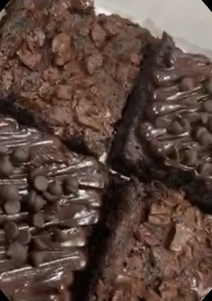 ब्राउनी (brownie recipe in Hindi) रेसिपी मुख्य फोटो