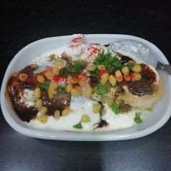 A picture of Dahi Vada Chaat.