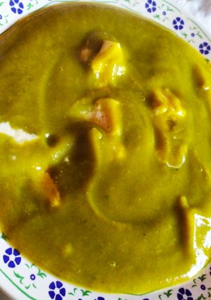 Una foto de Sopa crema de acelga y zapallo
