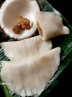 இலை அடை (Ilai adai recipe in tamil) செய்முறை முக்கிய புகைப்படம்