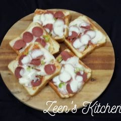 Pepperoni Bread Pizza A picture of Pepperoni Bread Pizza.