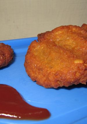 A picture of Arabic Falafels.