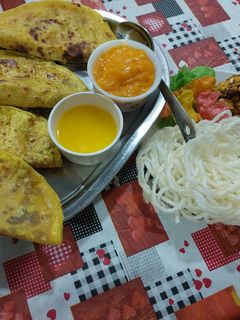 पुरणपोळी (Puran Poli Recipe In Marathi) रेसिपी चे मुख्य फोटो