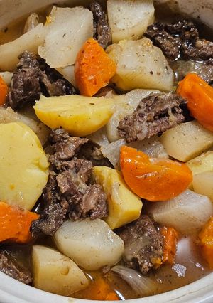 牛肉蔬菜燉鍋 的食譜成品照片