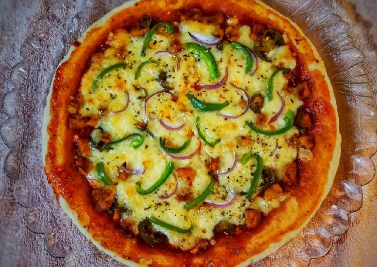 Simple Way to Make Homemade Chicken Tikka Pizza